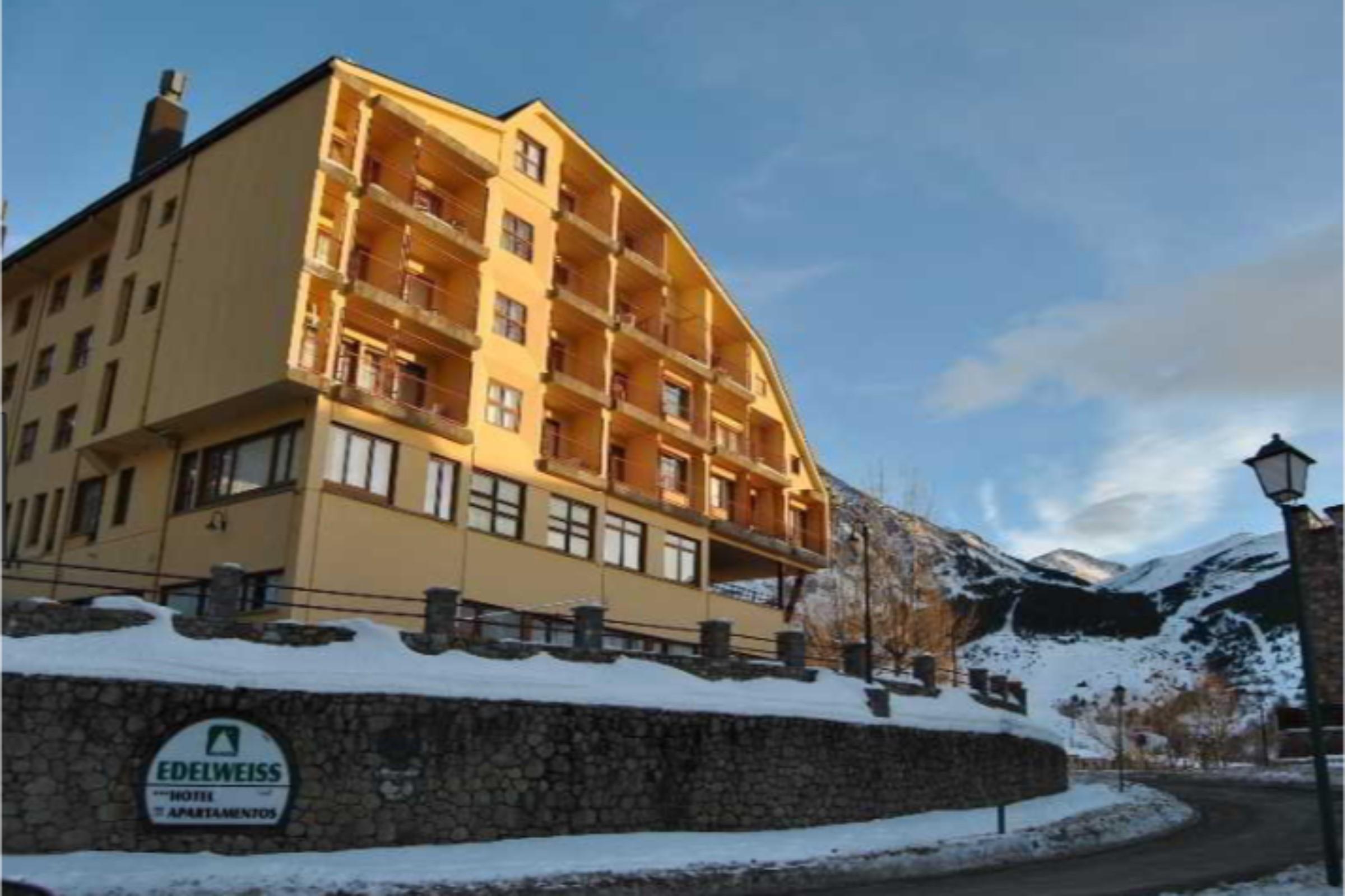 Hotel Sno Edelweiss Cerler Ngoại thất bức ảnh